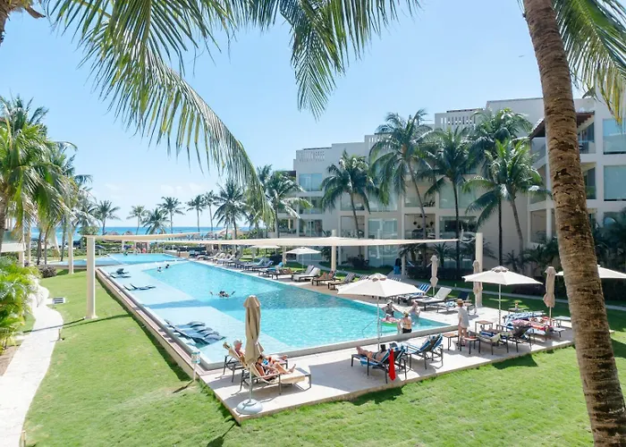 The Elements Oceanfront & Beachside Apartahotel 4*