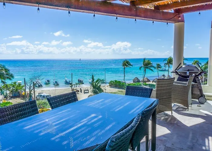 Apartahotel The Elements Oceanfront & Beachside