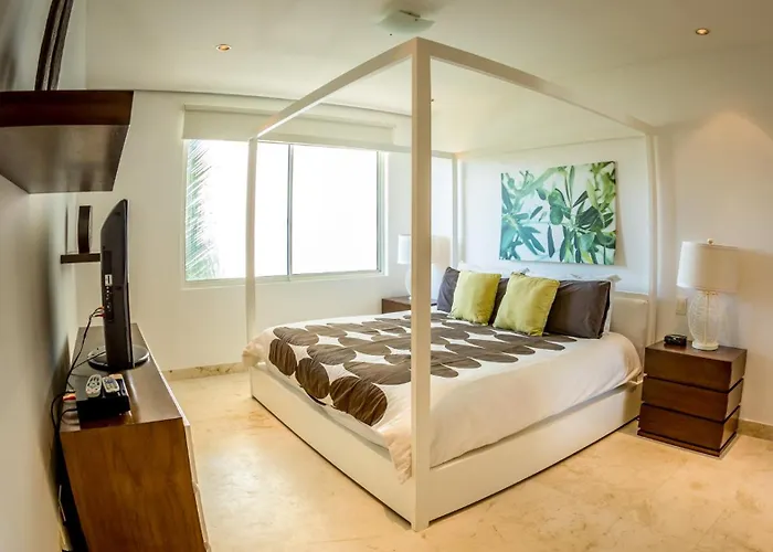 Aparthotel The Elements Oceanfront & Beachside Playa del Carmen