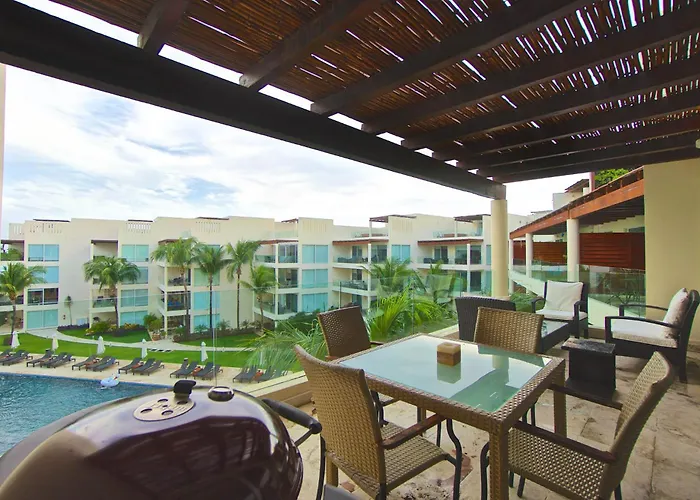 The Elements Oceanfront & Beachside 4* Playa del Carmen