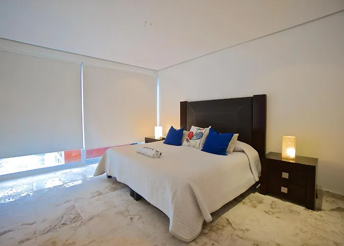 The Elements Oceanfront & Beachside Apartahotel