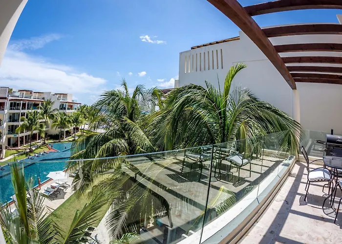 The Elements Oceanfront & Beachside Apartahotel 4*