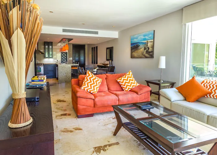 Apartahotel The Elements Oceanfront & Beachside Playa del Carmen