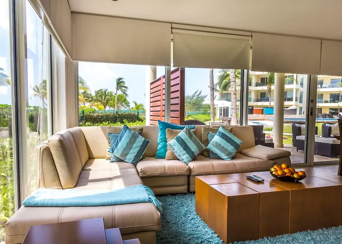 Aparthotel The Elements Oceanfront & Beachside Playa del Carmen