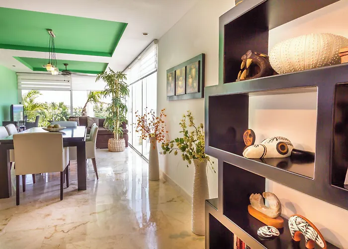 The Elements Oceanfront & Beachside 4* Playa del Carmen